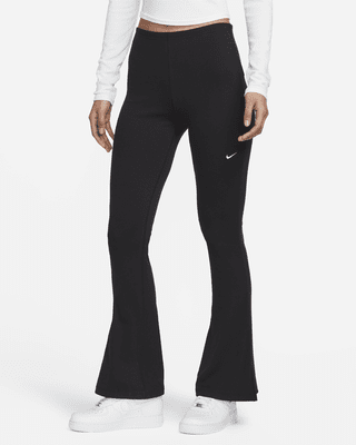 Nike Sportswear Chill Knit Women's Tight Mini-Rib Flared